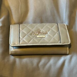 Gray guess wallet